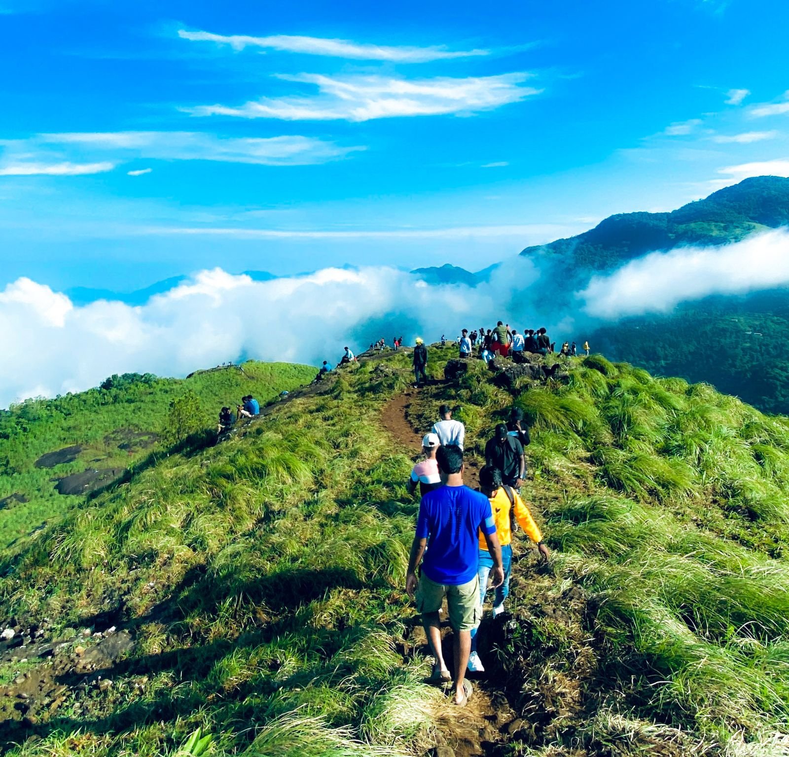 Kakkadampoyil Travel Guide - Essential information for your mountain getaway